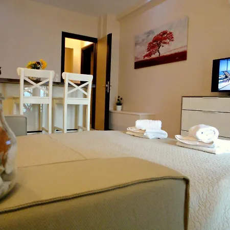 Galini Beach Studios And Penthouse Mesongí Esterno foto