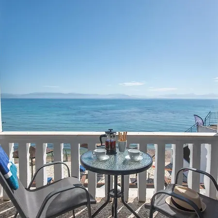 Galini Beach Studios And Penthouse Mesongí Esterno foto