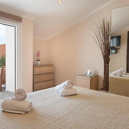 Galini Beach Studios And Penthouse Mesongí Esterno foto