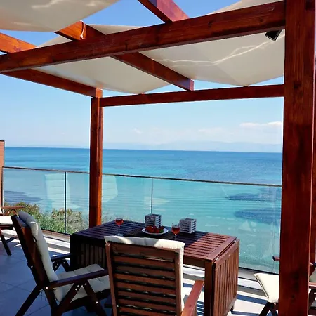 Galini Beach Studios And Penthouse Mesongí Esterno foto