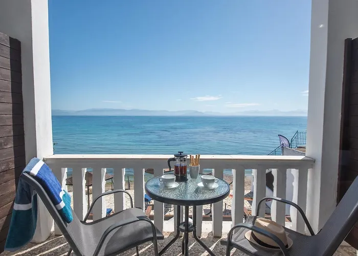 Galini Beach Studios And Penthouse